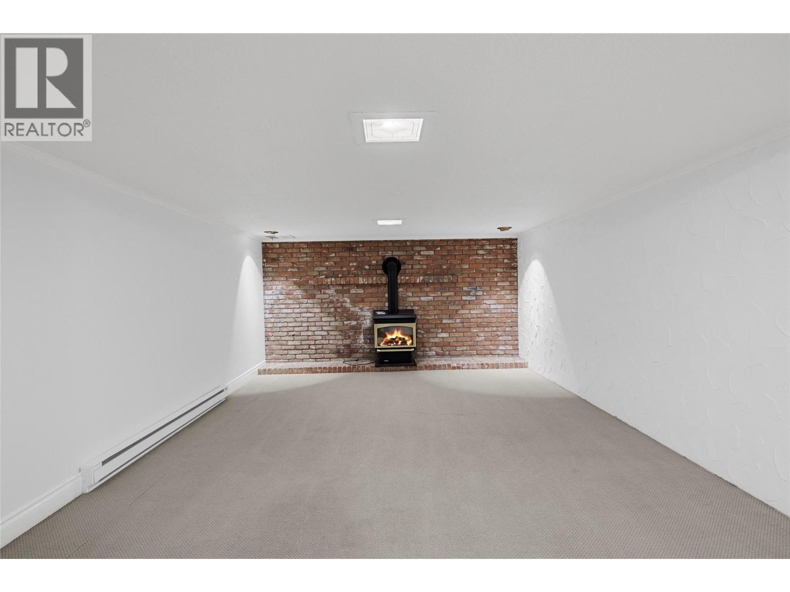 1833 Park Drive, Revelstoke
