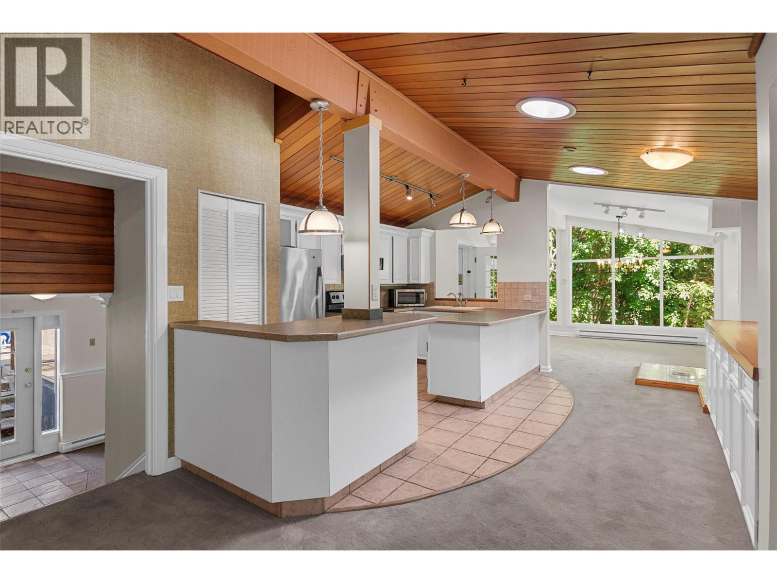 1833 Park Drive, Revelstoke