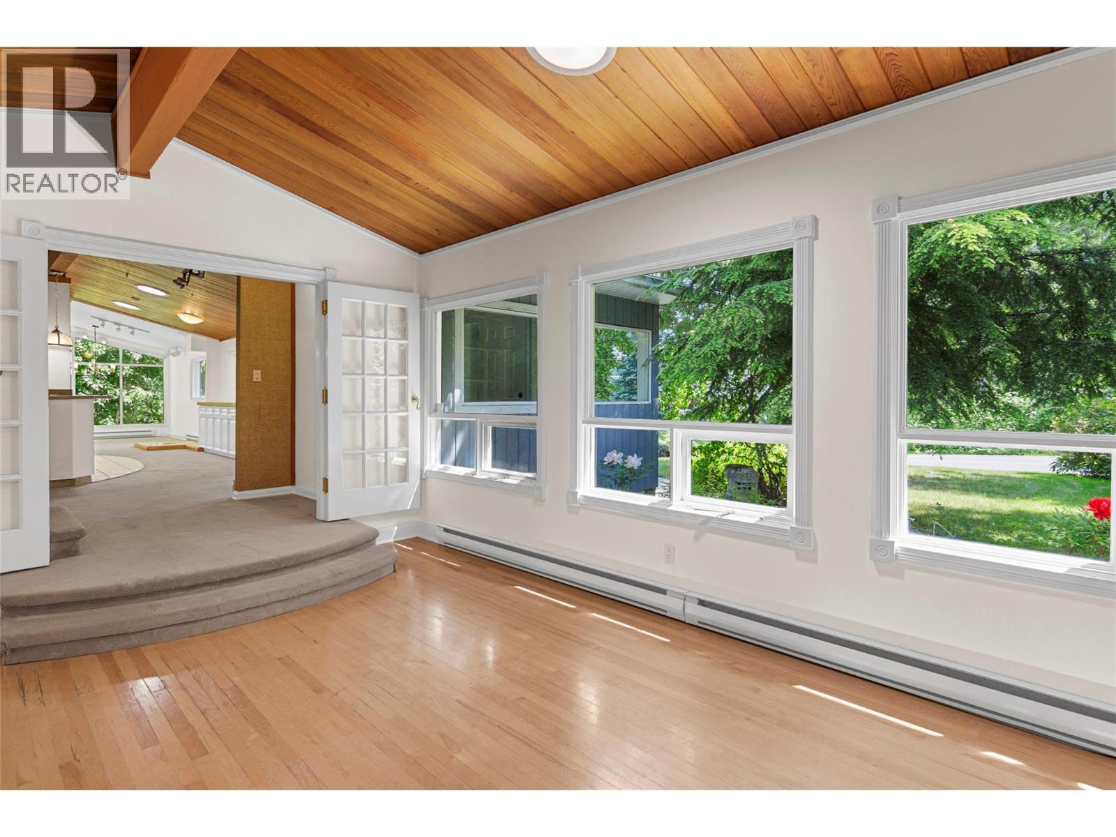 1833 Park Drive, Revelstoke