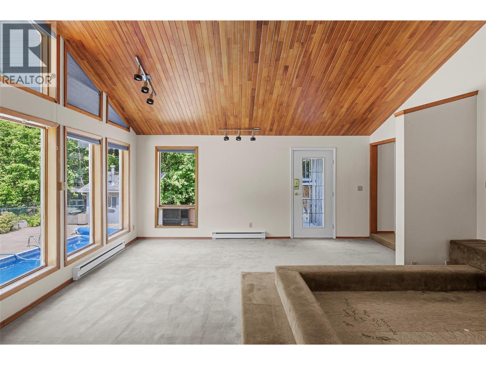 1833 Park Drive, Revelstoke