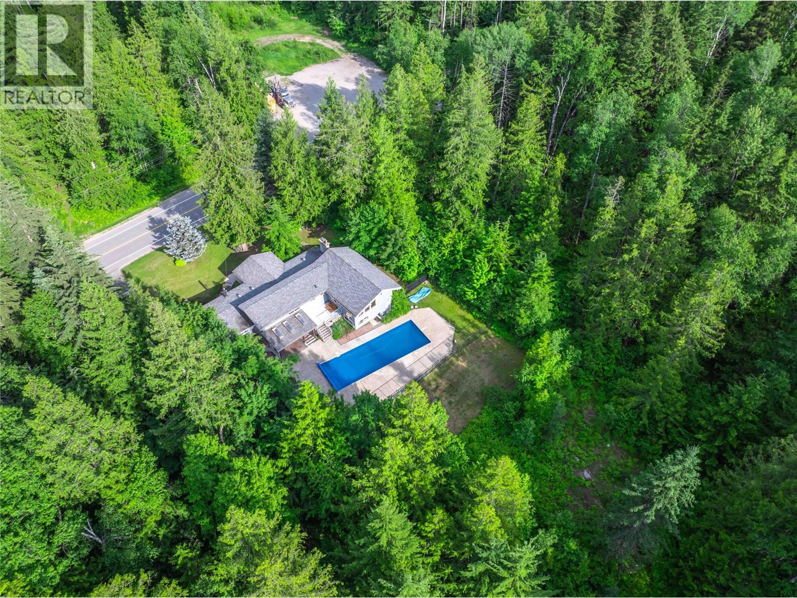 1833 Park Drive, Revelstoke