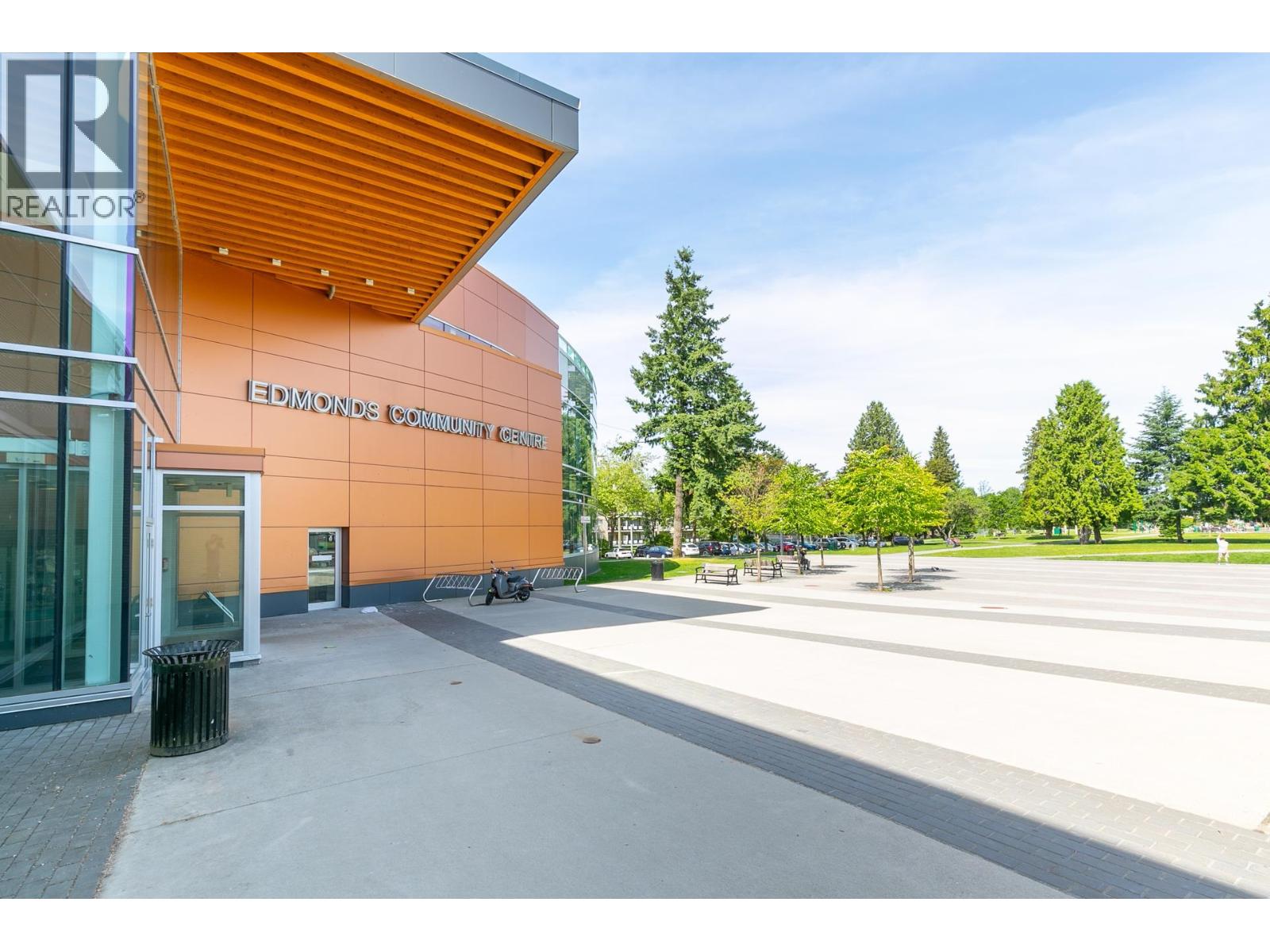 Photo 29 of 1404 7235 Salisbury Avenue, Burnaby BC