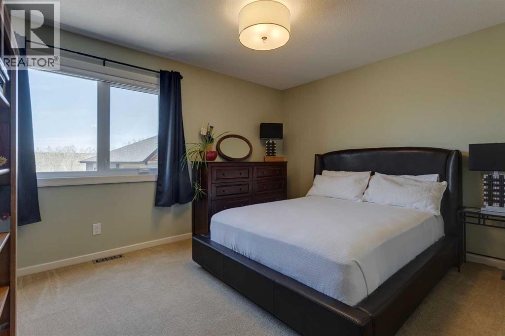 Single Family House for Sale in  Valley Ridge Manor NW Valley Ridge Calgary 
