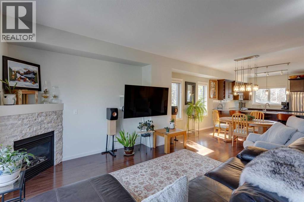 Single Family House for Sale in  Valley Ridge Manor NW Valley Ridge Calgary 