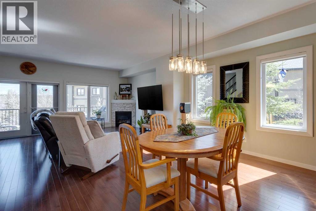 Single Family House for Sale in  Valley Ridge Manor NW Valley Ridge Calgary 