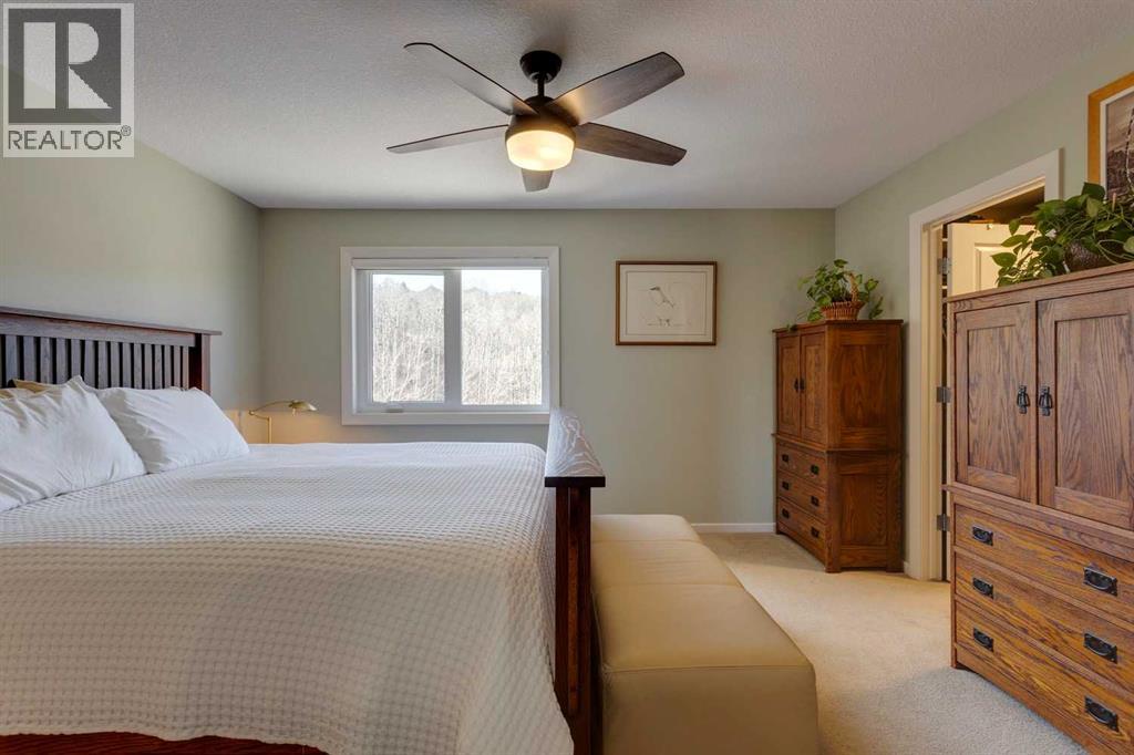 Single Family House for Sale in  Valley Ridge Manor NW Valley Ridge Calgary 