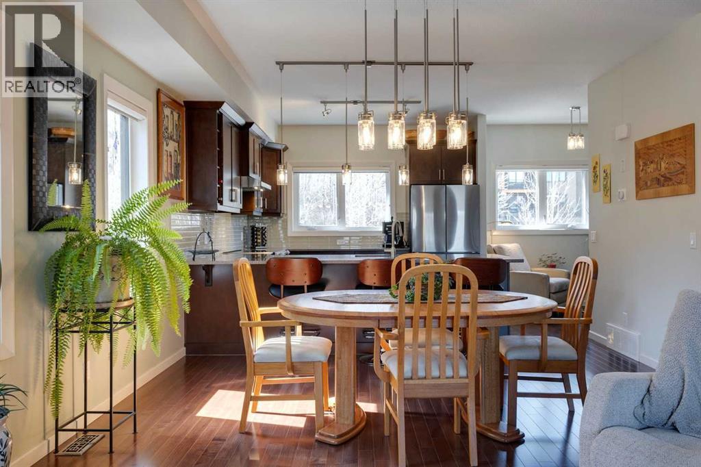 Single Family House for Sale in  Valley Ridge Manor NW Valley Ridge Calgary 