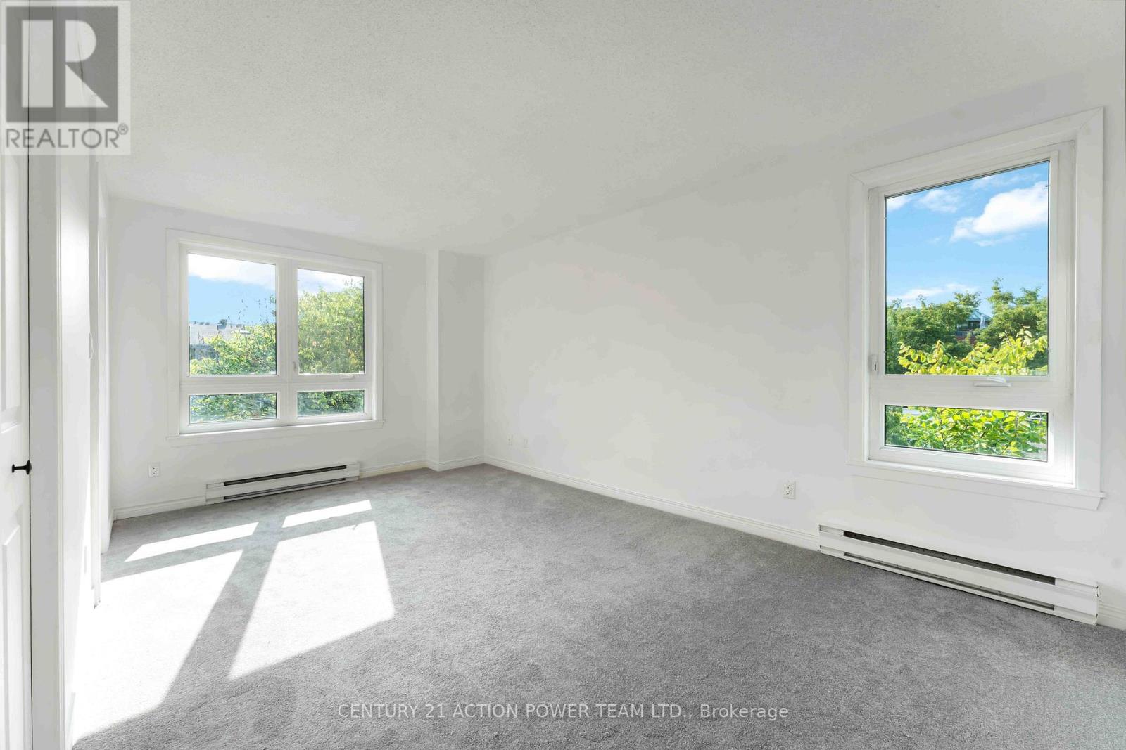 Photo 8 of Ph 6 939 North River Road, Ottawa ON