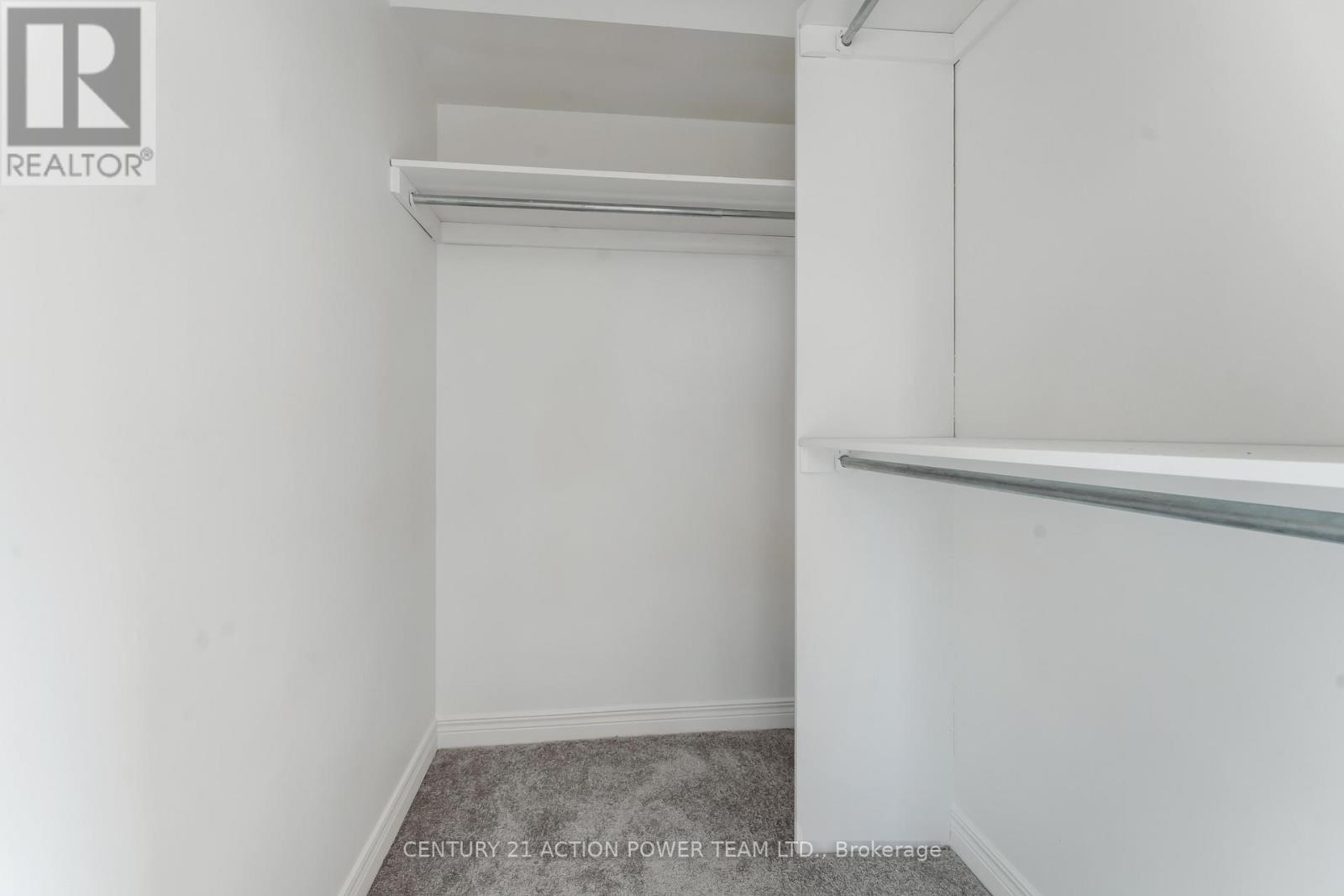 Photo 27 of Ph 6 939 North River Road, Ottawa ON