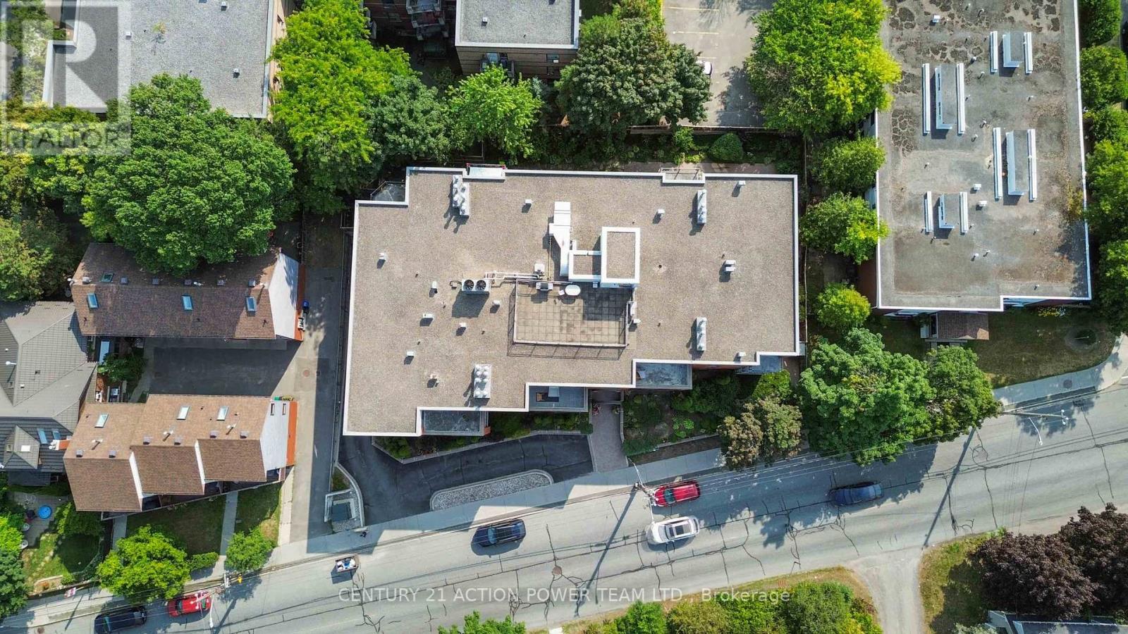 Photo 34 of Ph 6 939 North River Road, Ottawa ON
