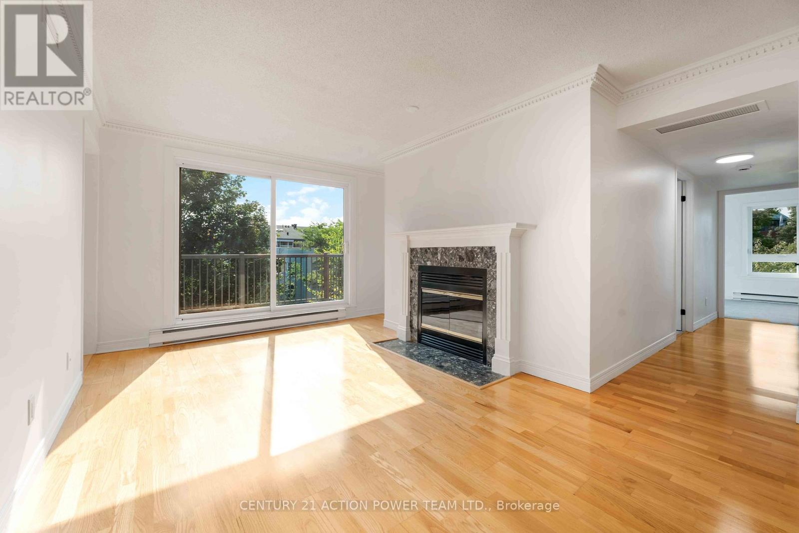 Photo 36 of Ph 6 939 North River Road, Ottawa ON