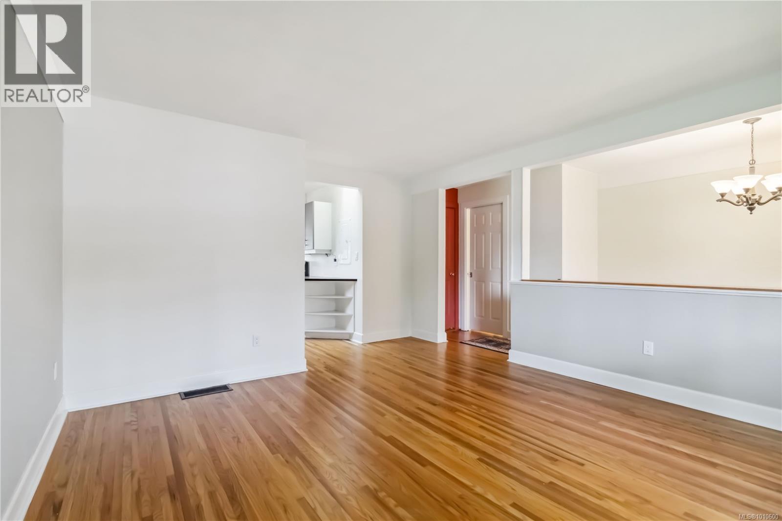 Photo 56 of 1273 Holloway St, Saanich BC
