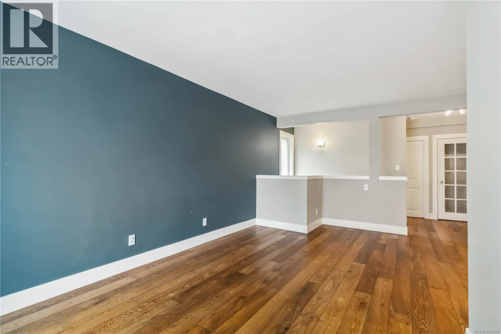 Photo 45 of 1273 Holloway St, Saanich BC