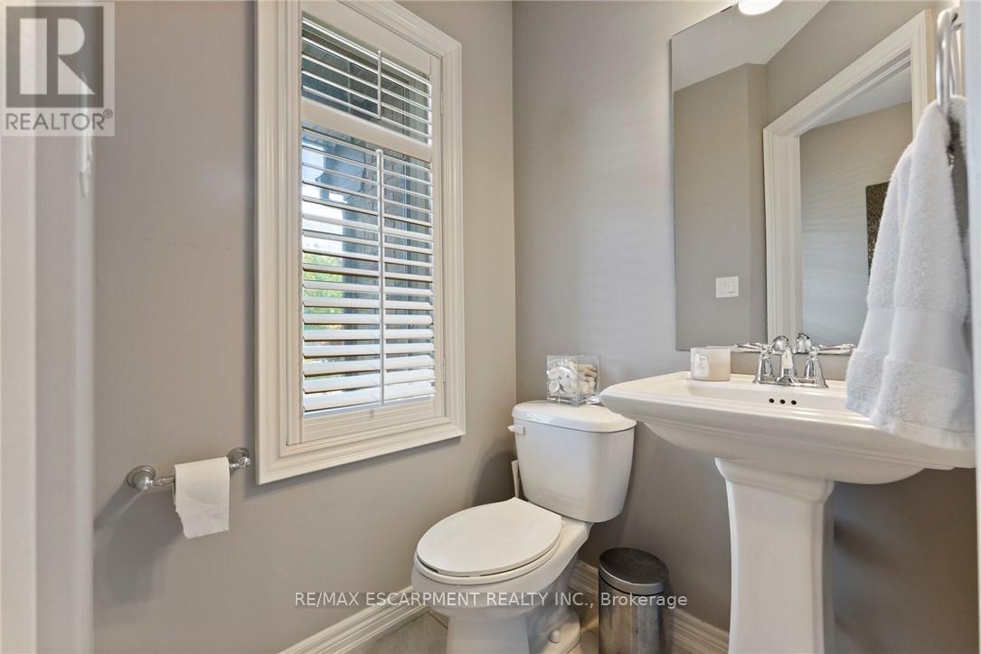 Photo 25 of 57 Sexton Crescent, Hamilton ON