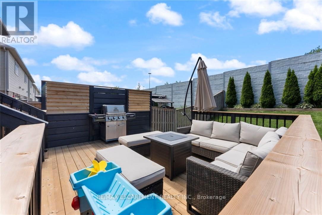 Photo 21 of 57 Sexton Crescent, Hamilton ON