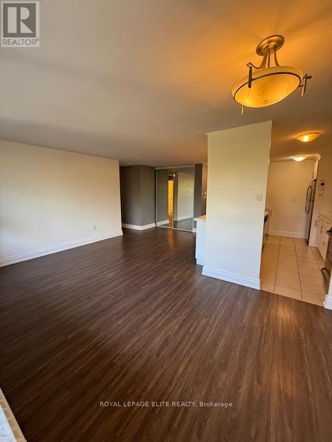 Photo 18 of 310 3120 Kirwin Avenue, Mississauga ON