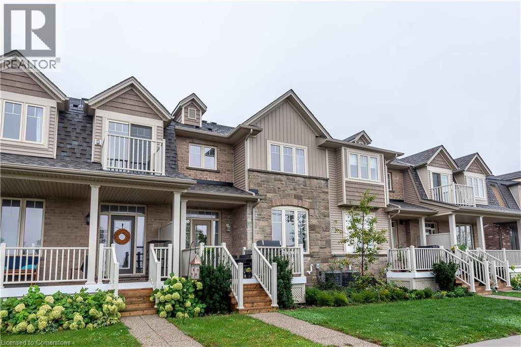 Photo 5 of 80 Dunrobin Lane, Grimsby ON