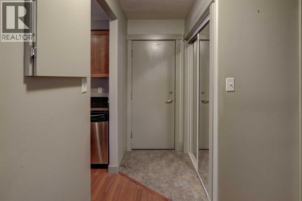 Photo 3 of 301 931 2 Avenue Nw, Calgary AB