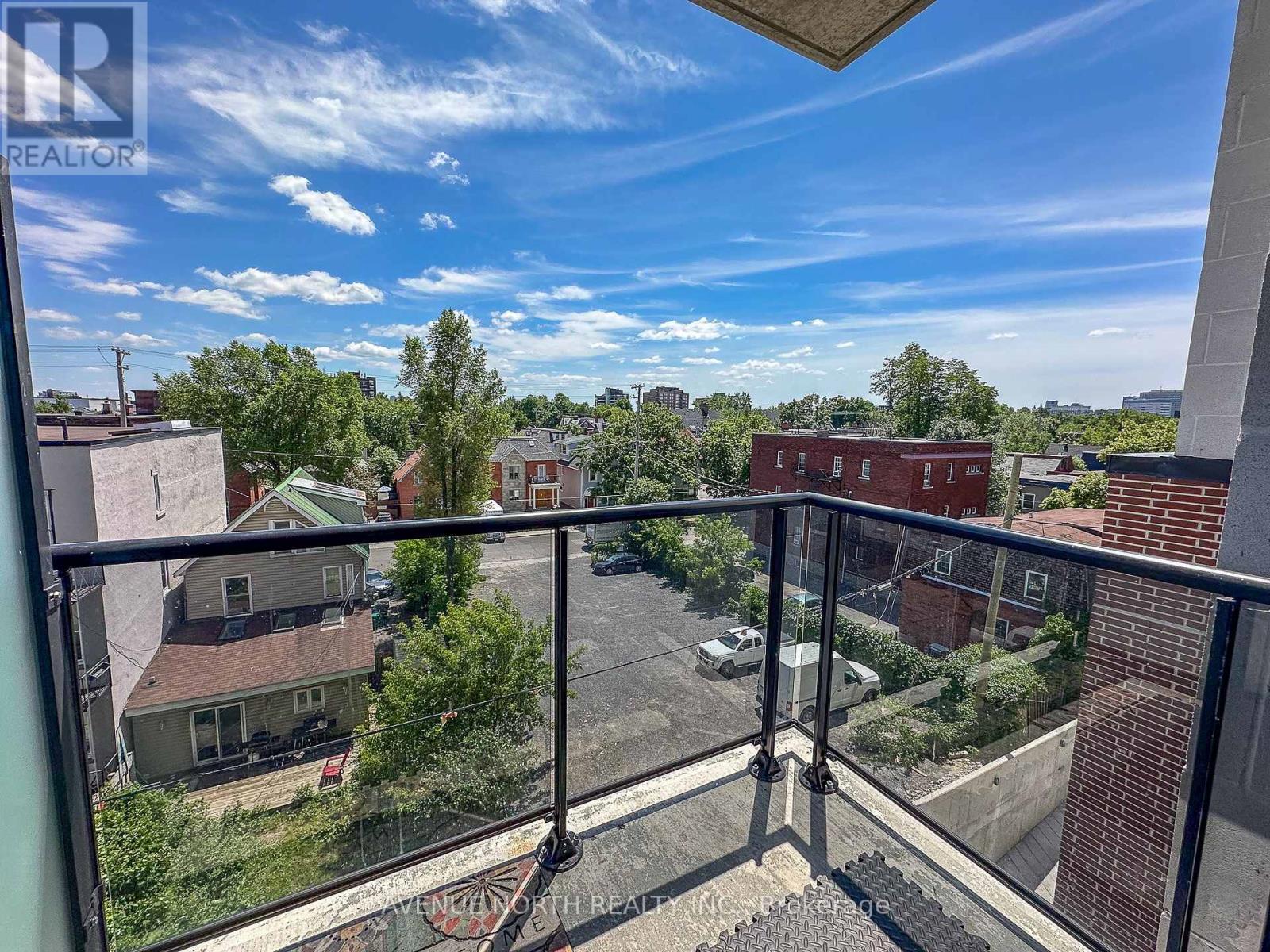 Photo 11 of 22 560 Rideau Street, Ottawa ON