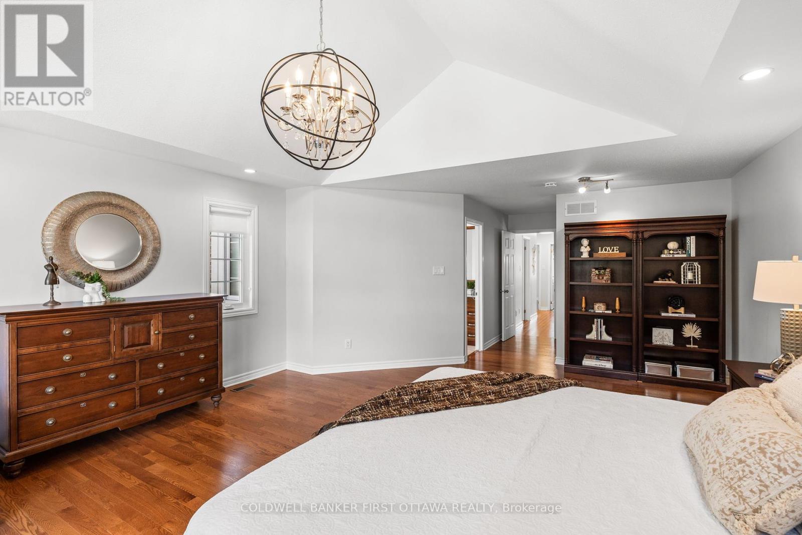 Photo 19 of 260 Scout Street, Ottawa ON