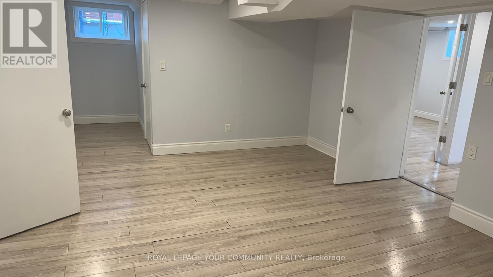 Photo 11 of 199 Acton Avenue, Toronto ON