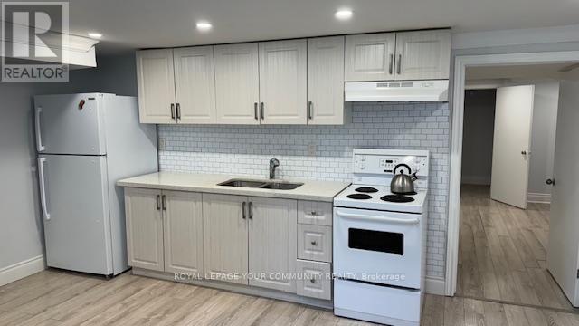 Photo 12 of 199 Acton Avenue, Toronto ON