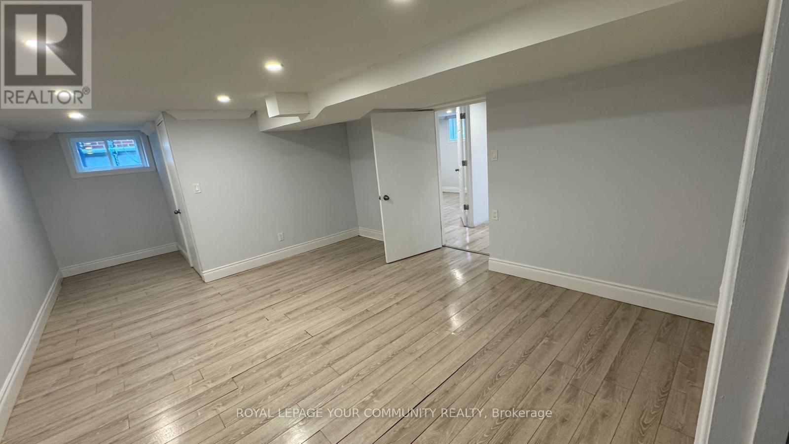 Photo 8 of 199 Acton Avenue, Toronto ON