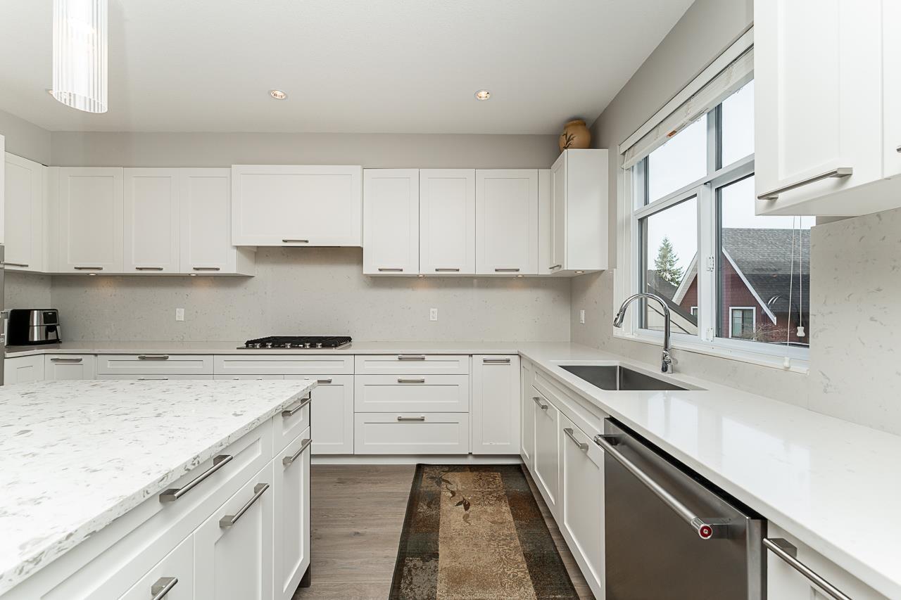 Photo 12 of 117 2853 Helc Place, Surrey BC