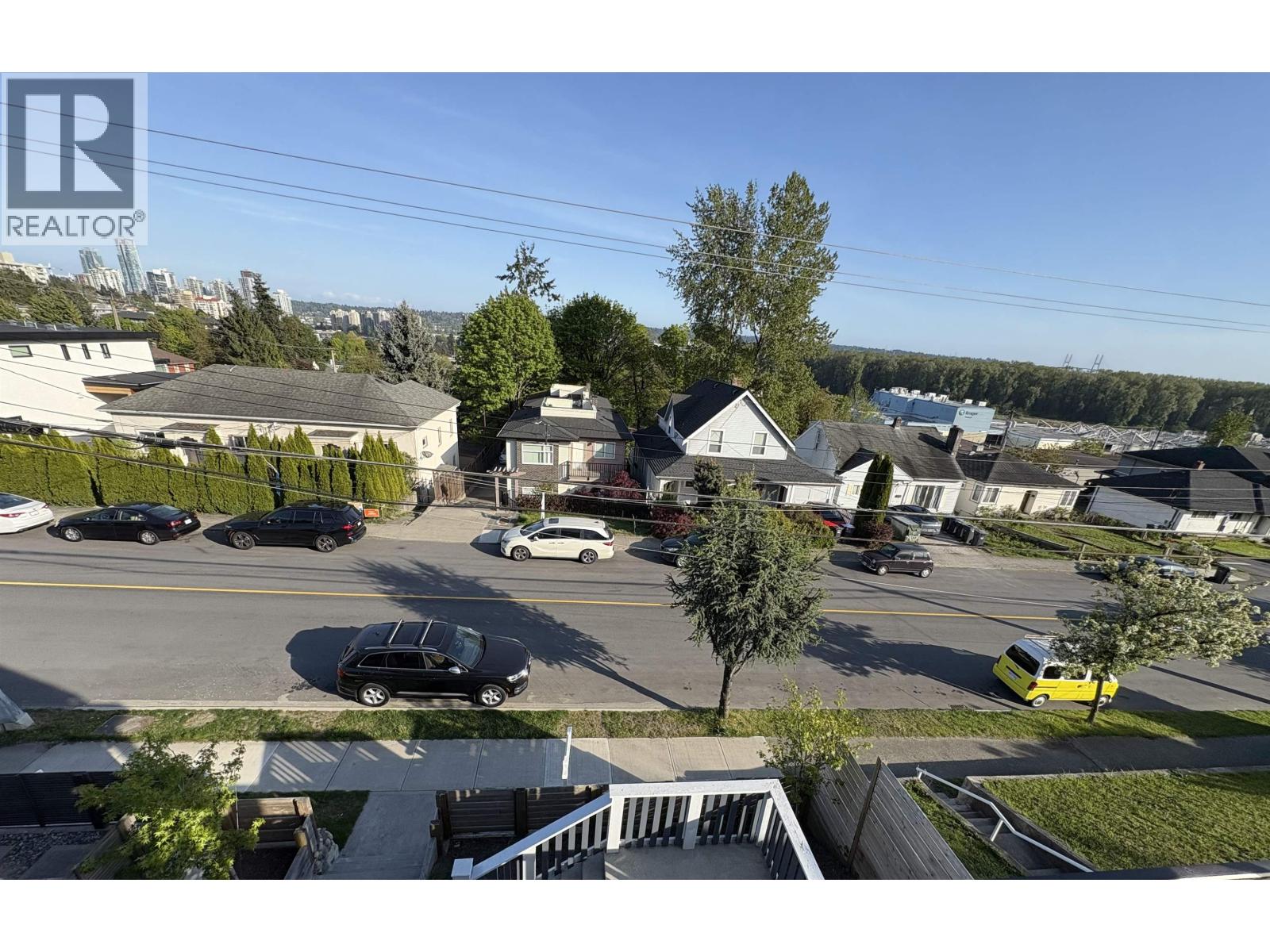 Photo 1 of 1409 Sixth Avenue, New Westminster BC