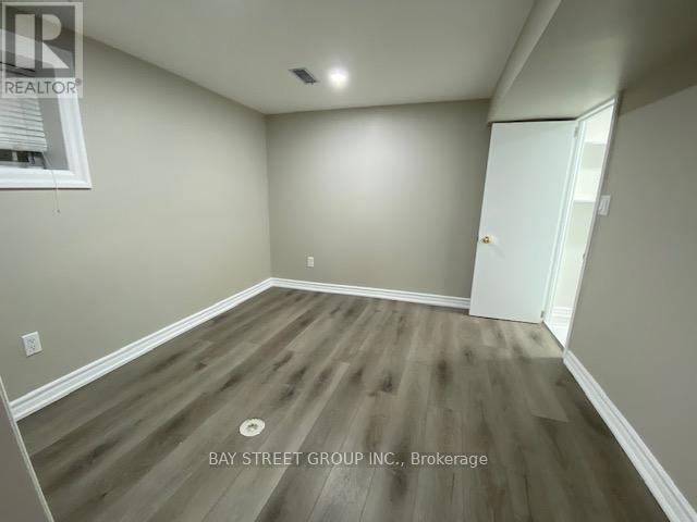 Photo 15 of 20 Bowood Avenue, Toronto ON