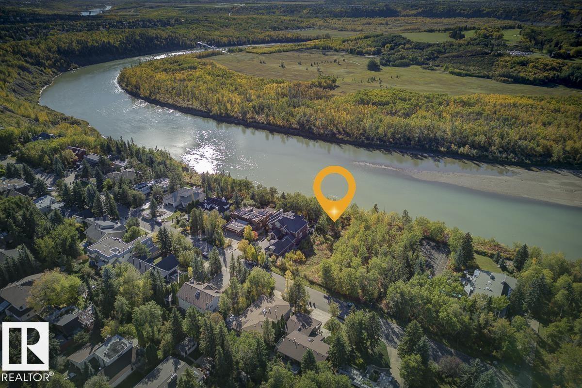 Photo 8 of 5108 154 St Nw, Edmonton AB