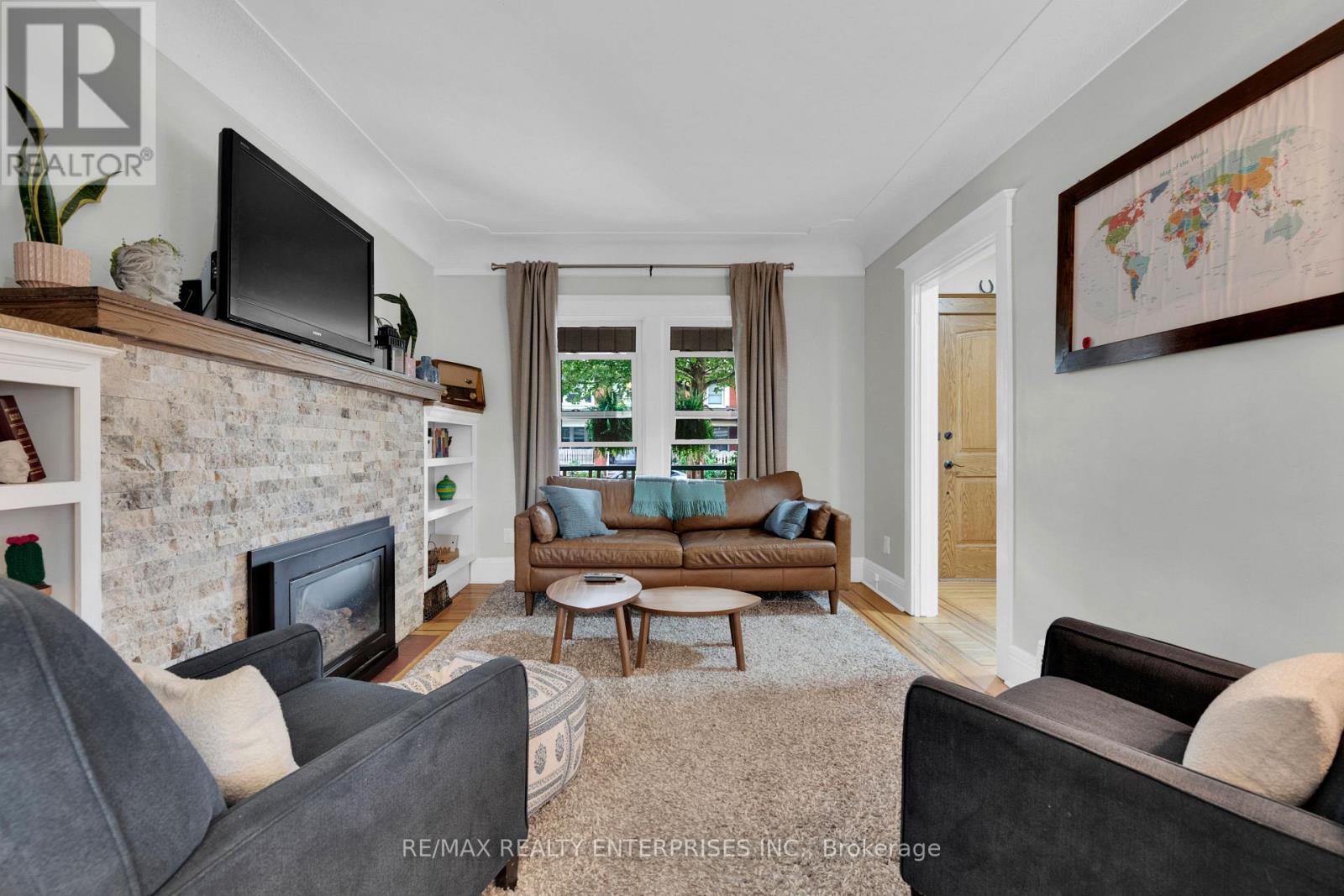 Photo 31 of 67 Kensington Avenue S, Hamilton ON