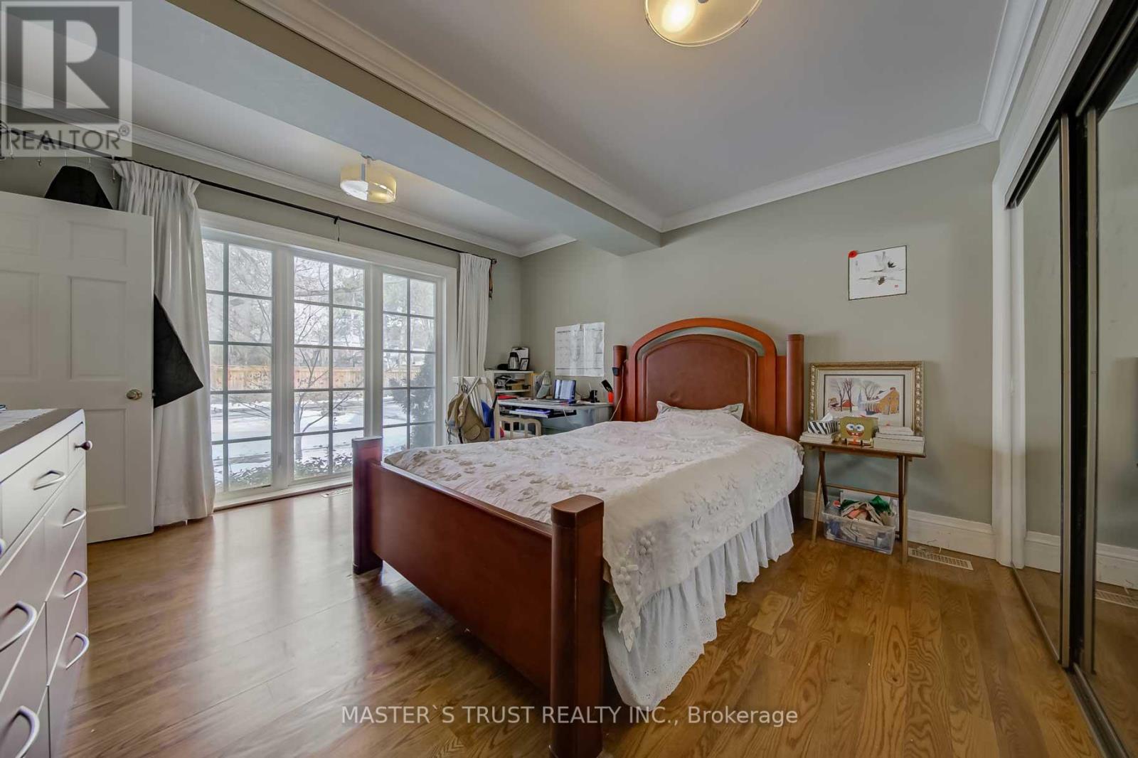 Photo 8 of 73 Babcombe Drive, Markham ON