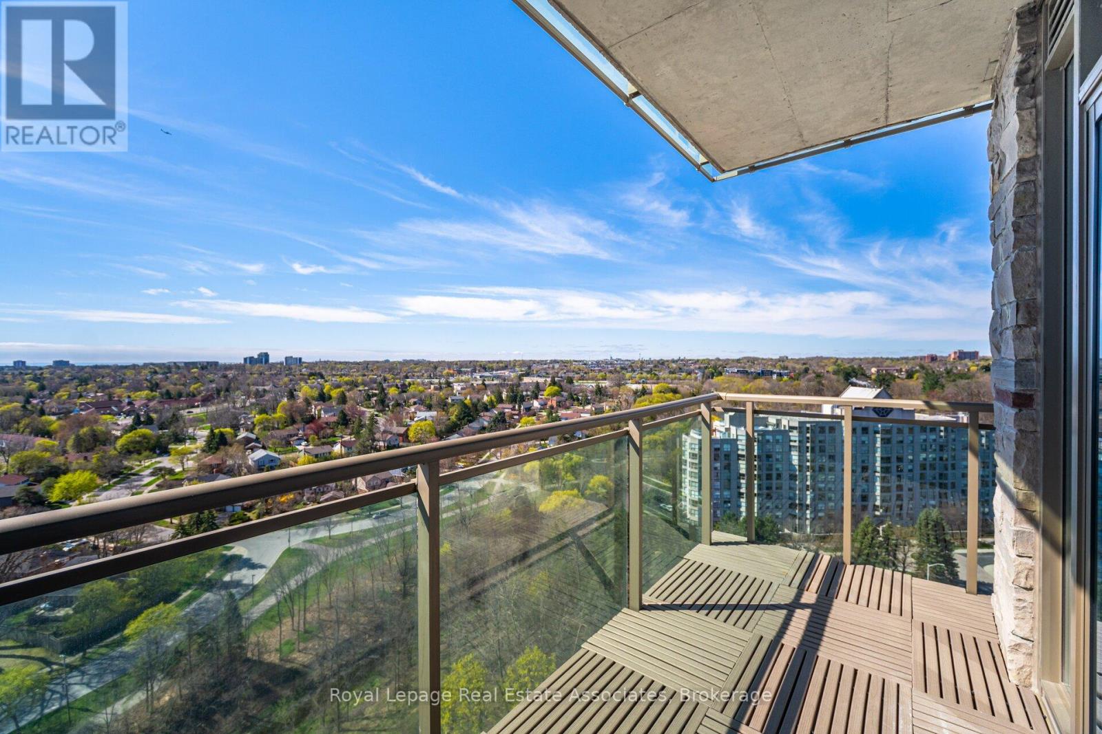 Photo 16 of 1704 1665 The Collegeway, Mississauga ON