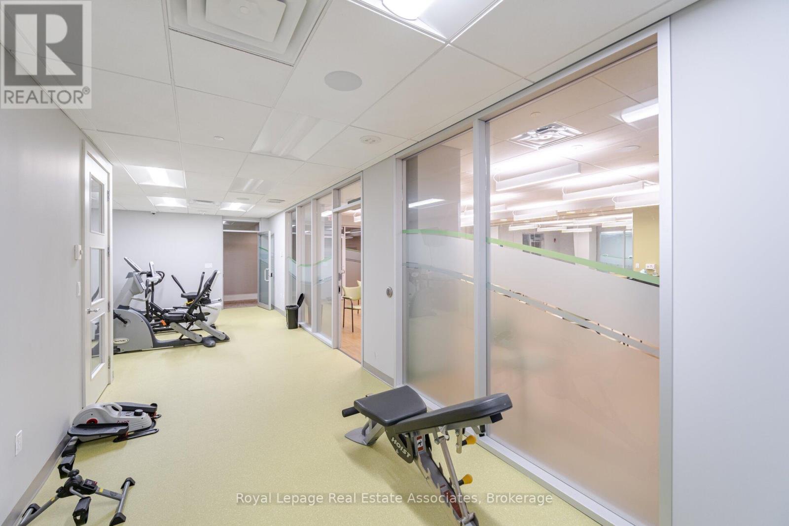 Photo 17 of 1704 1665 The Collegeway, Mississauga ON