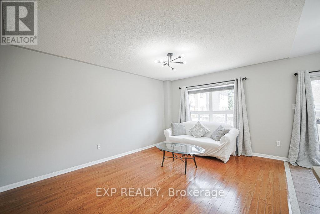 Photo 26 of 36 Olivett Lane, Brampton ON