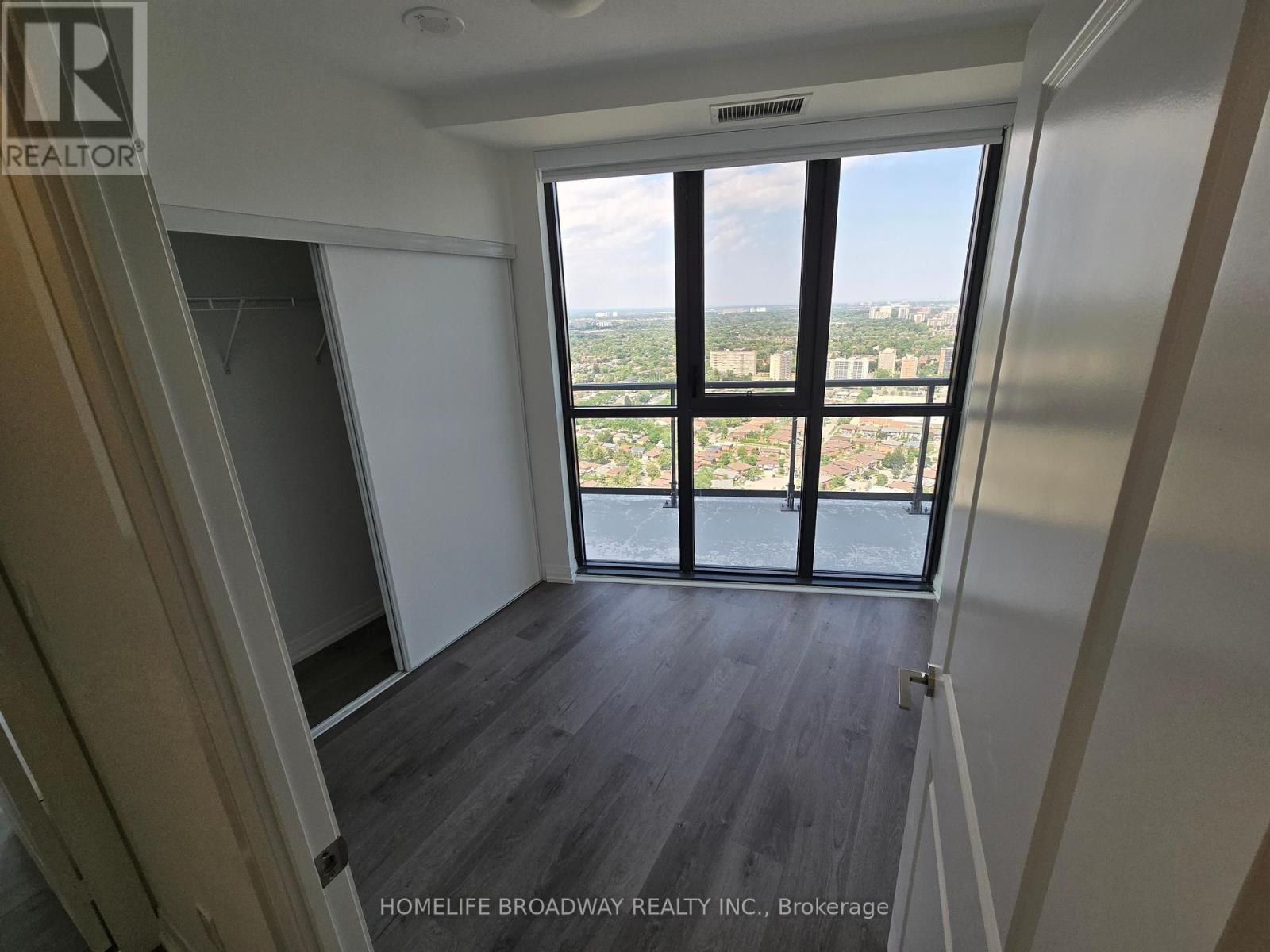 Photo 33 of Ph 04 325 Yorkland Boulevard, Toronto ON