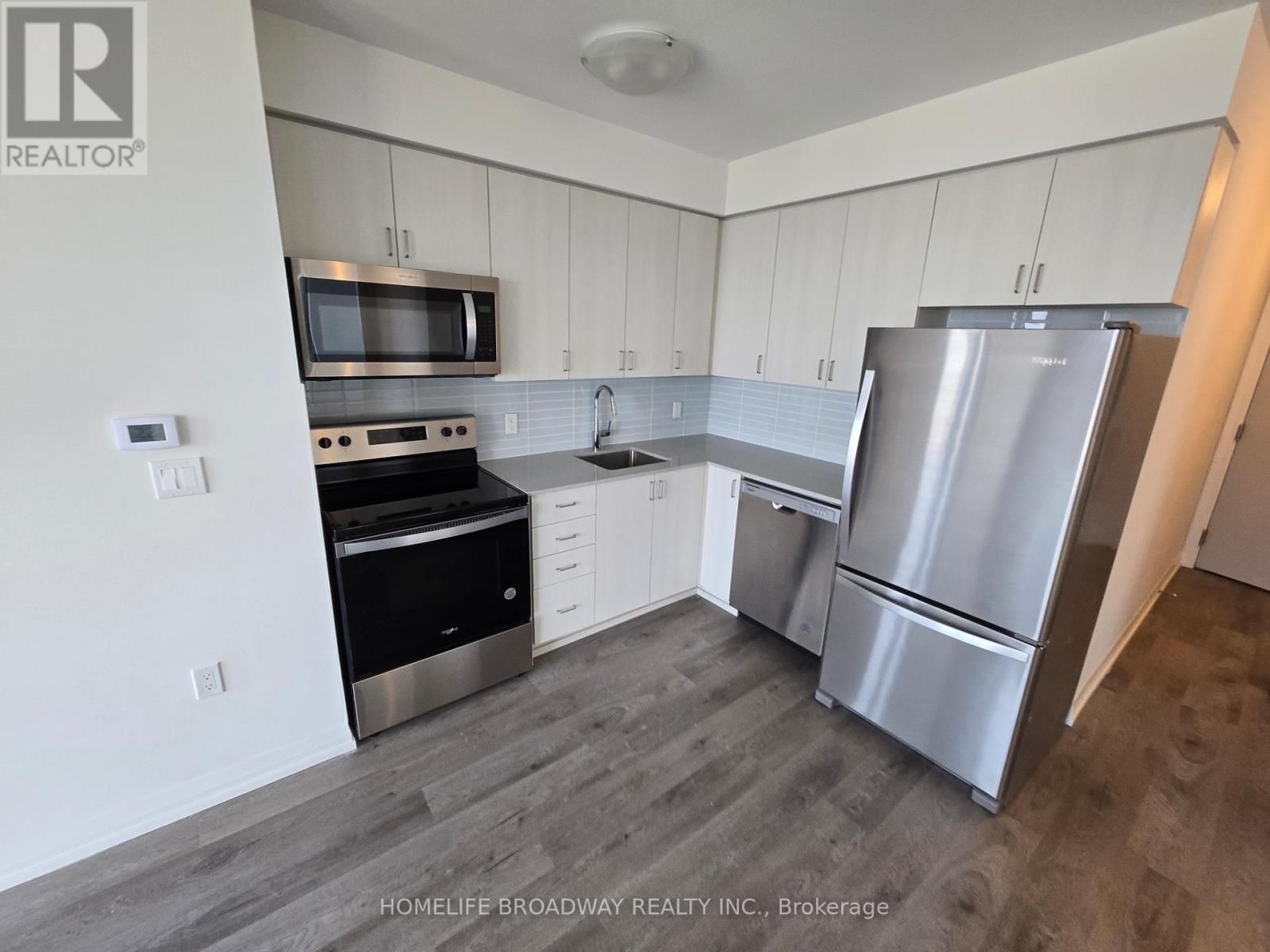 Photo 11 of Ph 04 325 Yorkland Boulevard, Toronto ON