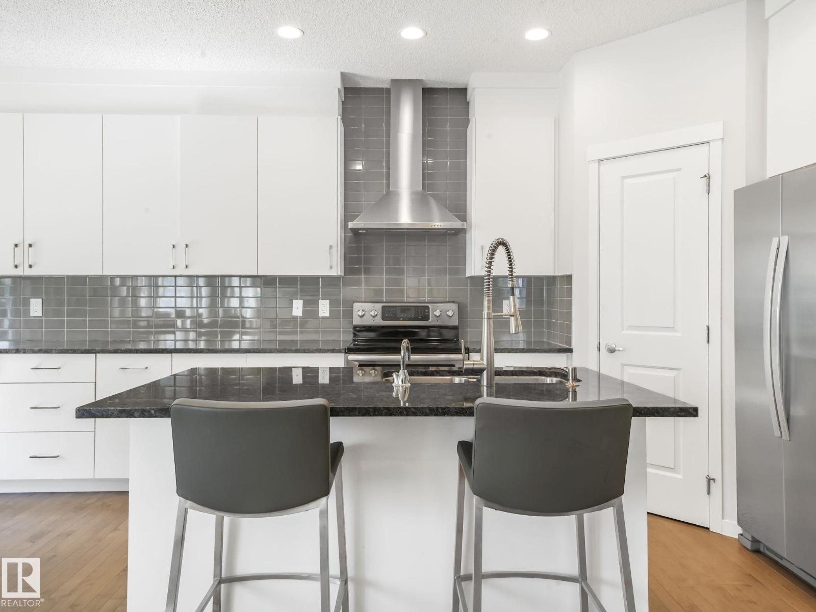 Photo 43 of 6107 175 Av Nw, Edmonton AB