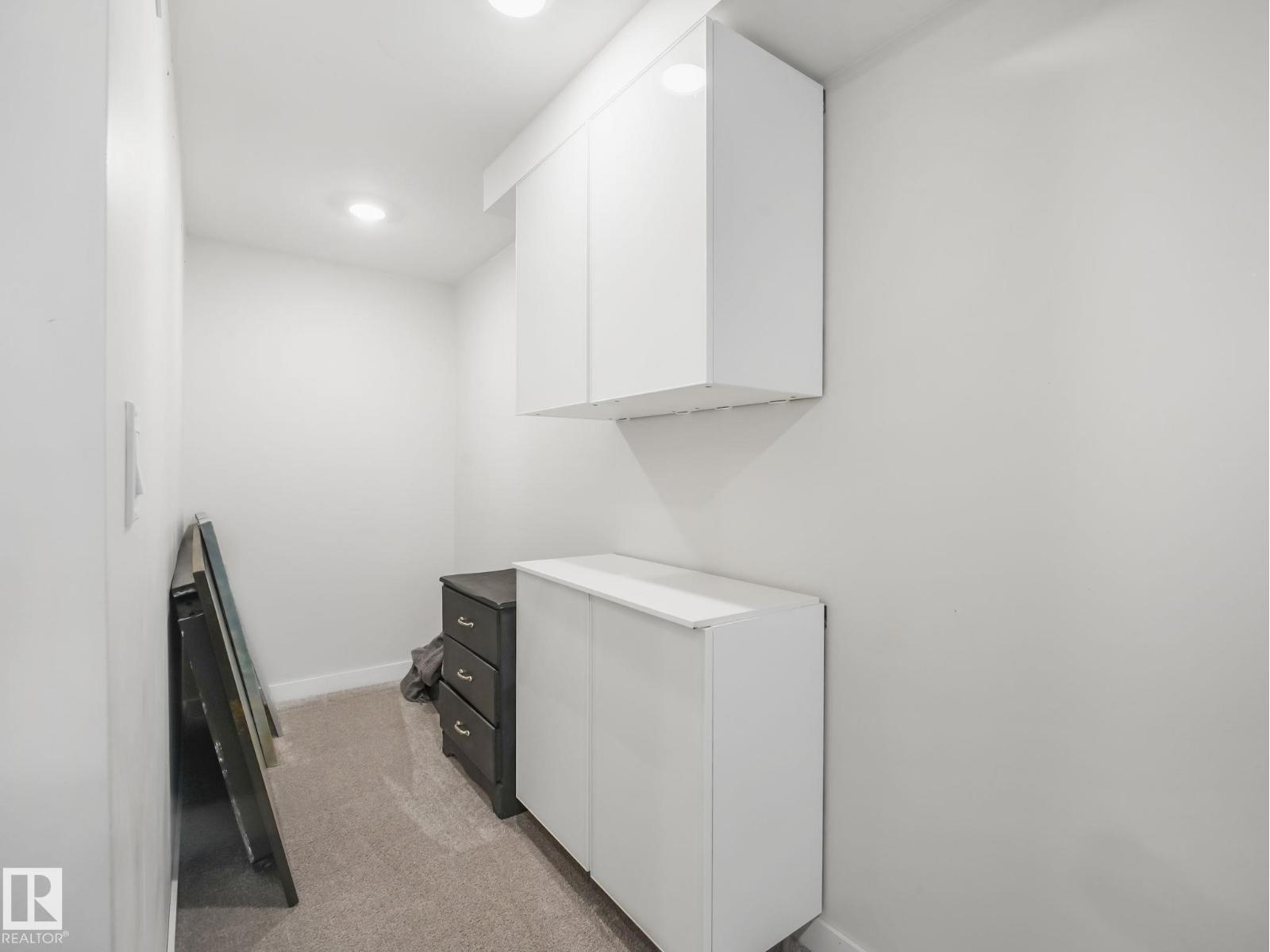 Photo 44 of 6107 175 Av Nw, Edmonton AB