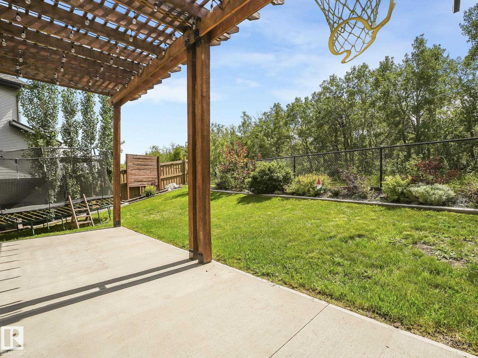 Photo 19 of 6107 175 Av Nw, Edmonton AB
