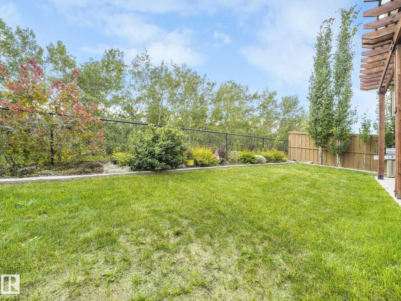 Photo 17 of 6107 175 Av Nw, Edmonton AB