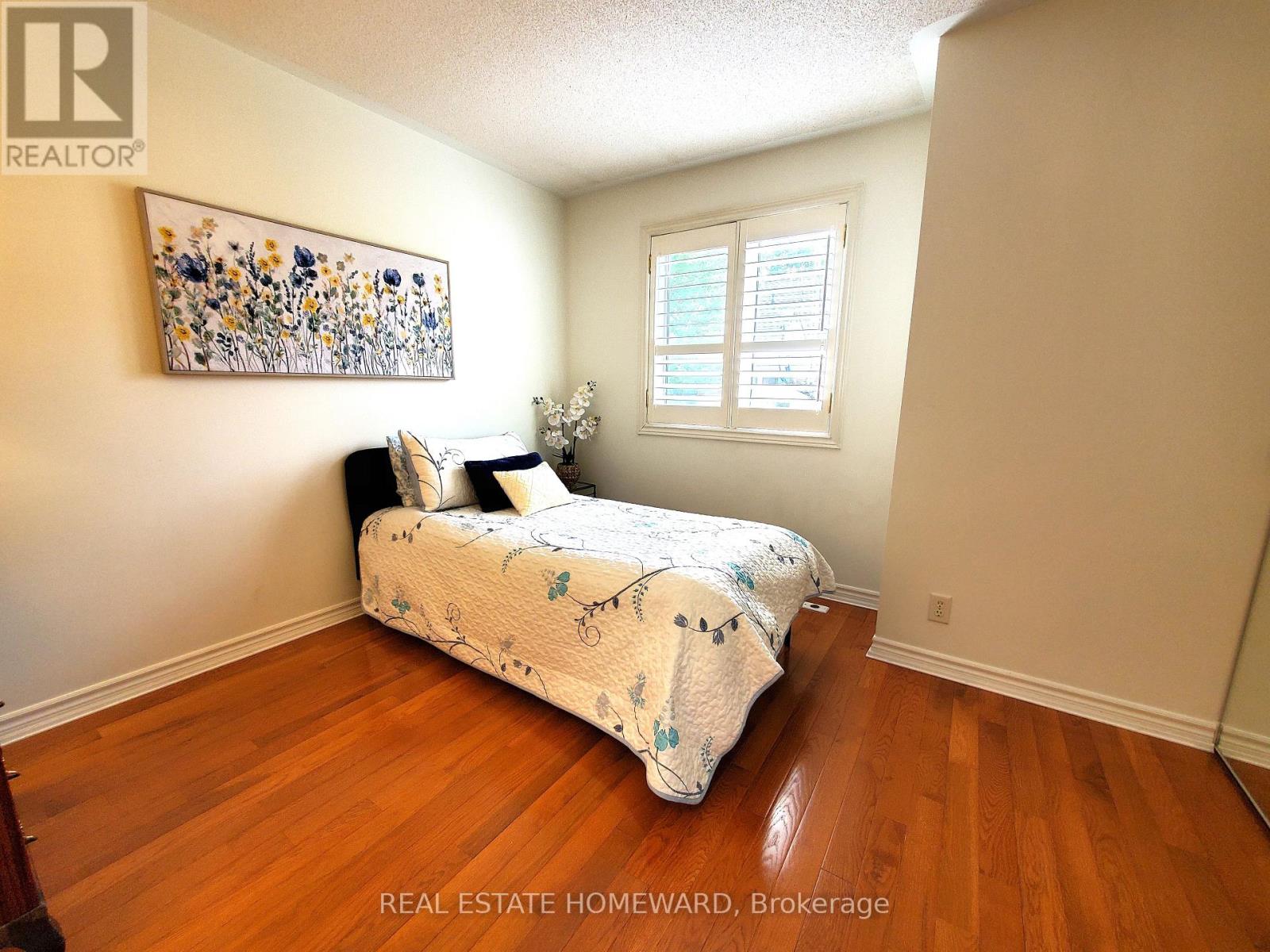 Photo 48 of 257 Milan Street, Toronto ON