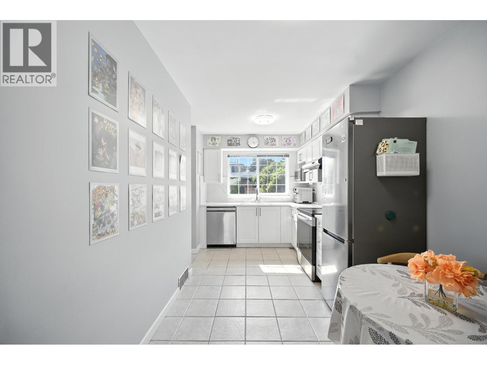 Photo 9 of 8540 Rosebank Crescent, Richmond BC
