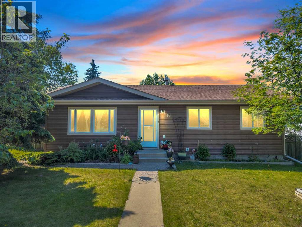 Photo 26 of 10 45 Streetcrescent, Sylvan Lake AB