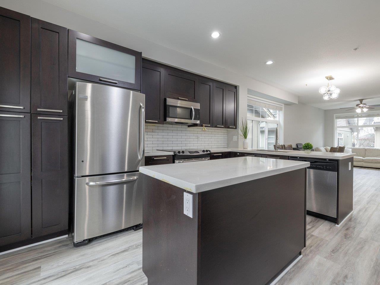 Photo 25 of 42 20966 77 A Avenue, Langley BC