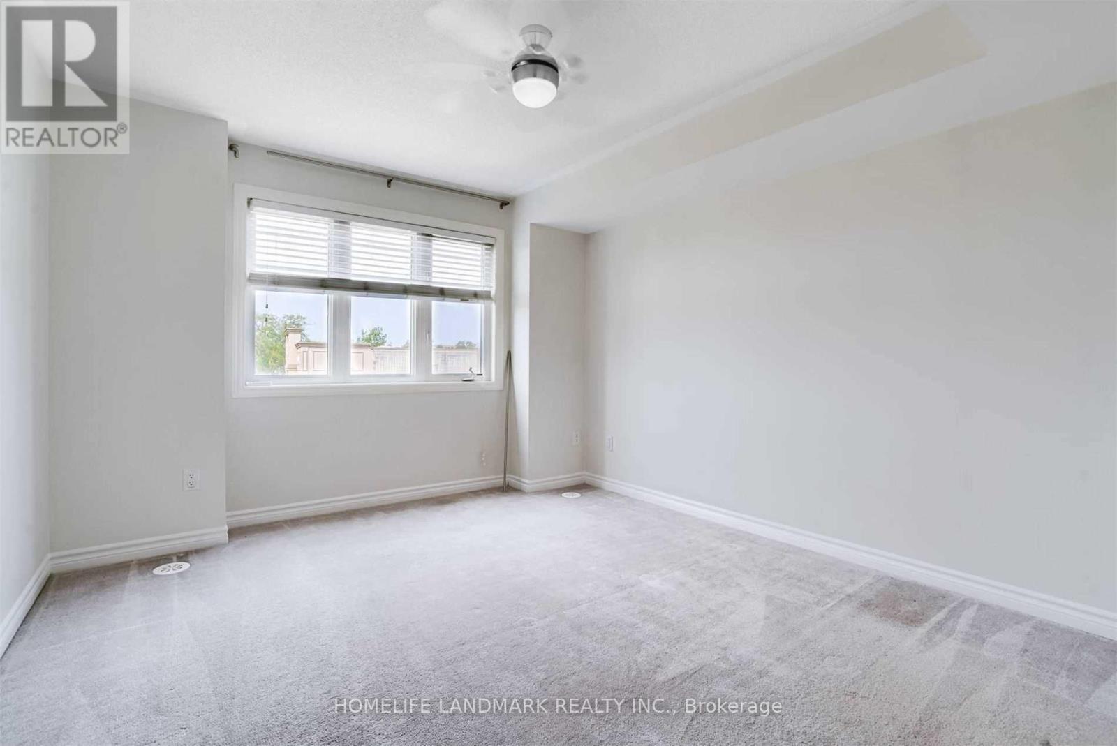 Photo 20 of 8 04 2420 Baronwood Drive, Oakville ON