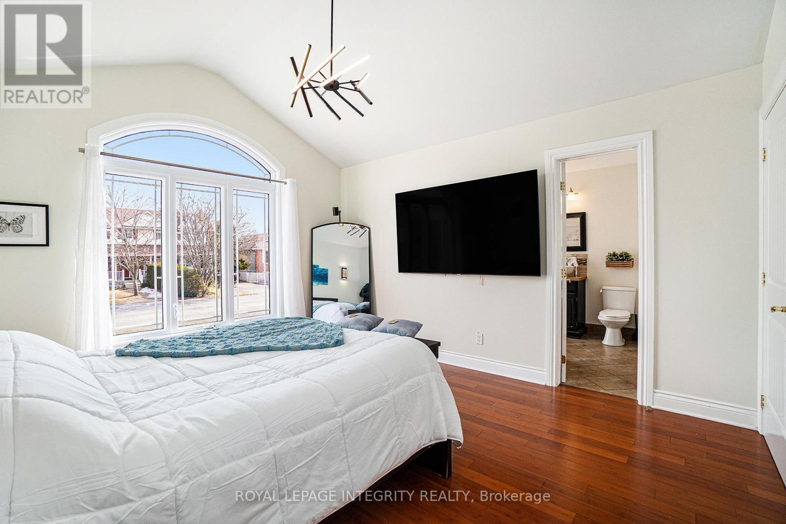 Photo 14 of 55 Rowan Drive, South Dundas ON