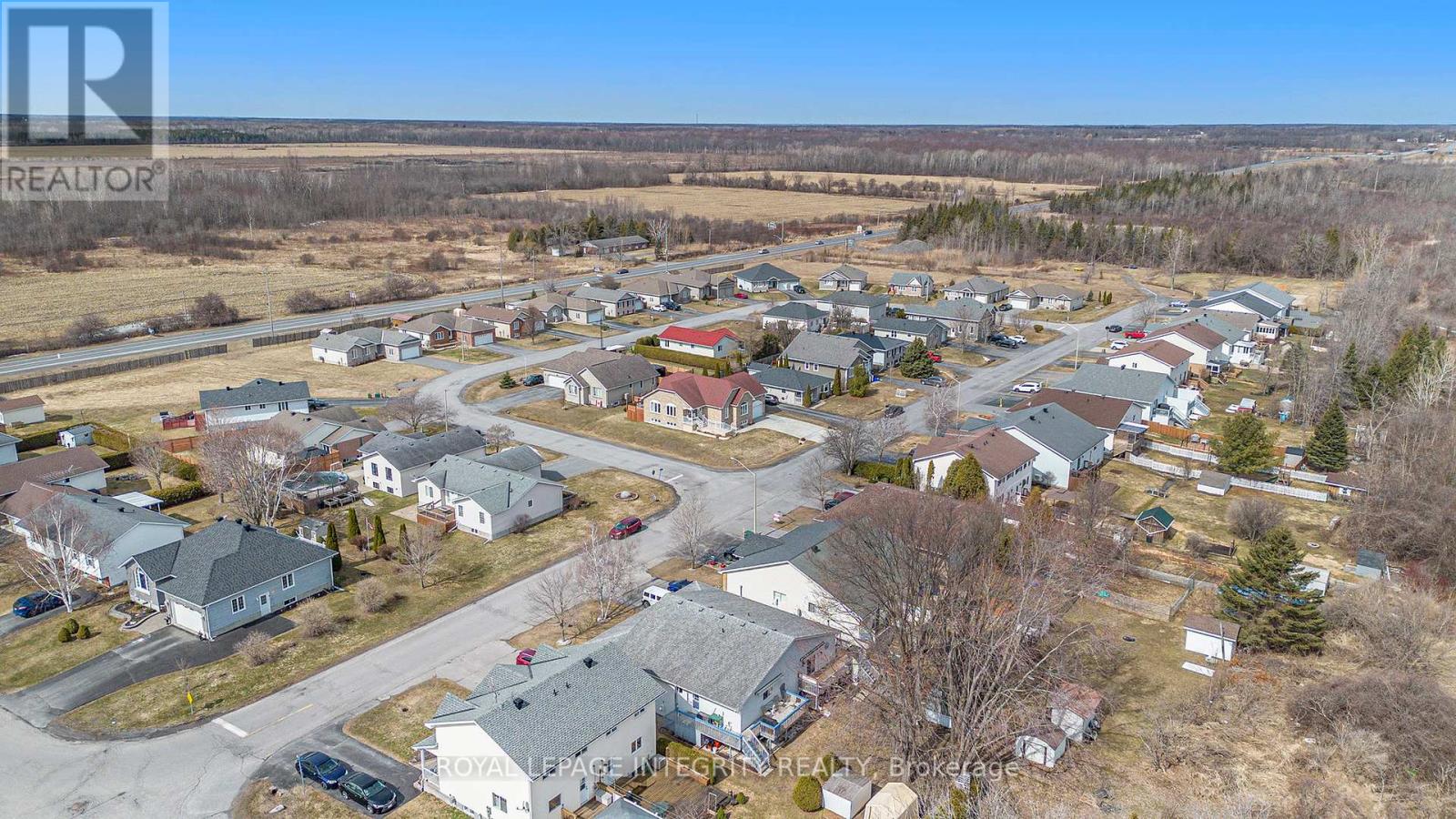 Photo 23 of 55 Rowan Drive, South Dundas ON