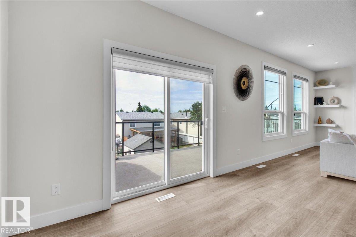 Photo 22 of 9327 181 Av Nw, Edmonton AB